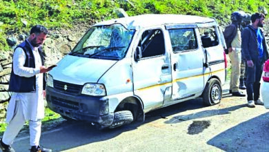 केदारनाथ मंदिर के पीछे की पहाड़ी पर एवलांच, कोई हताहत नहीं