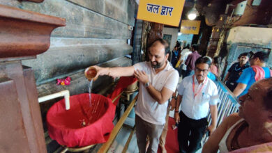 श्री महाकालेश्वर मंदिर में भक्त श्री महाकालेश्वर भगवान को जल अर्पित कर सकेंगे