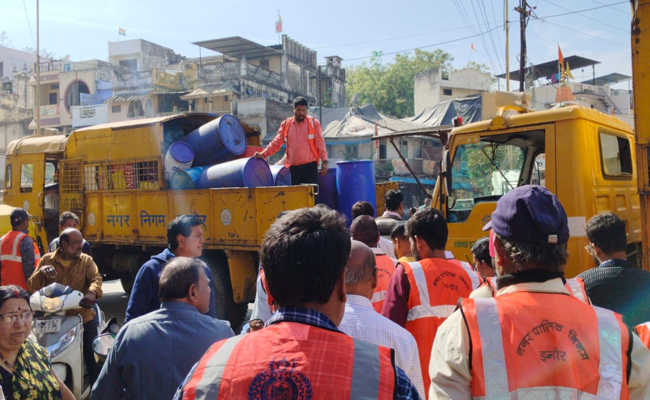 इंदौर में फुटपाथों से अतिक्रमण हटाने और यातायात सुधार की मुहिम पुन: होगी प्रारंभ