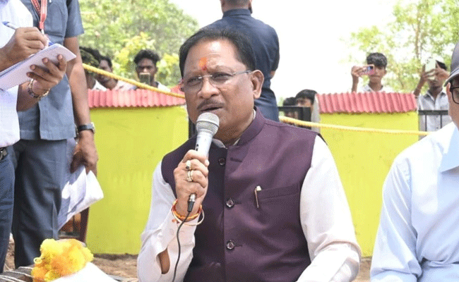 हम आपके सेवक है और आप अपनी समस्याओं को जरूर बताएं: मुख्यमंत्री