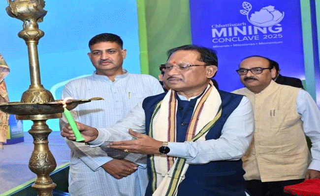 वैज्ञानिक पद्धति और नवाचारी खनन के माध्यम से विकास और पारदर्शिता की नई कहानी लिख रहा है छत्तीसगढ़ : मुख्यमंत्री श्री साय