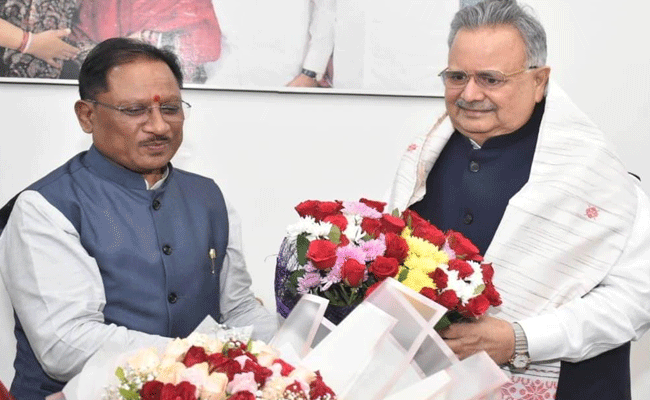 डॉ. रमन सिंह के जन्मदिन पर मुख्यमंत्री श्री विष्णु देव साय ने दी शुभकामनाएँ