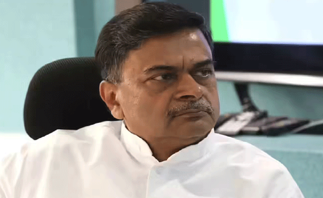 बीजेपी का बड़ा एक्शन, पूर्व केंद्रीय मंत्री आरके सिंह को किया सस्पेंड बीजेपी का बड़ा एक्शन, पूर्व केंद्रीय मंत्री आरके सिंह को किया सस्पेंड