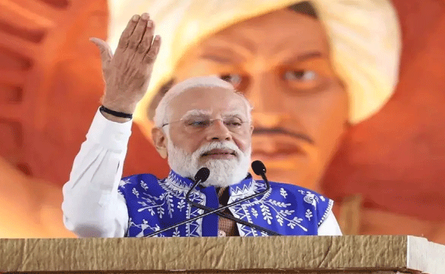 प्रधानमंत्री श्री नरेंद्र मोदी ने गुजरात में की मुख्यमंत्री श्री साय की तारीफ प्रधानमंत्री श्री नरेंद्र मोदी ने गुजरात में की मुख्यमंत्री श्री साय की तारीफ