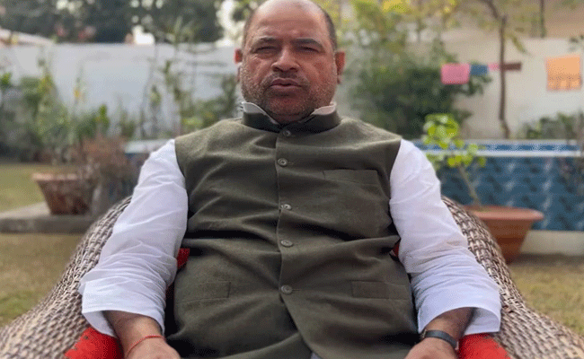 लालू यादव के परिवार में दरार पर बोले साधु यादव- तेजस्वी ने अहंकार पाल लिया