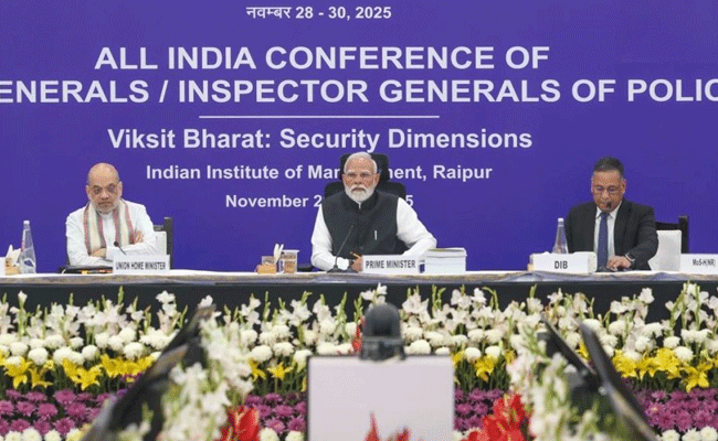 DGP-IG सम्मेलन में बोले पीएम मोदी- विकसित भारत के विज़न के अनुरूप पुलिस व्यवस्था के व्यापक आधुनिकीकरण की जरूरत