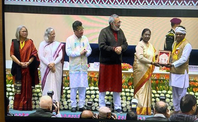 मध्यप्रदेश की भरेवा शिल्प कला विरासत को मिली राष्ट्रीय पहचान मध्यप्रदेश की भरेवा शिल्प कला विरासत को मिली राष्ट्रीय पहचान