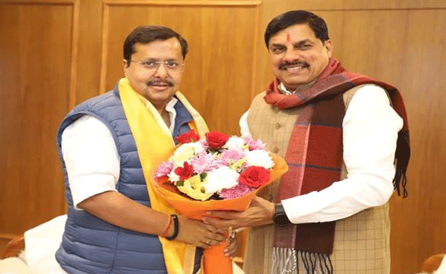 मुख्यमंत्री डॉ. मोहन यादव की भाजपा के नवनियुक्त कार्यकारी अध्यक्ष श्री नितिन नबीन से सौजन्य मुलाकात