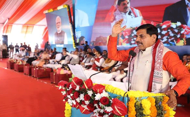 धार में पीपीपी मोड पर आकार लेगा देश का पहला मेडिकल कॉलेज : मुख्यमंत्री डॉ. यादव