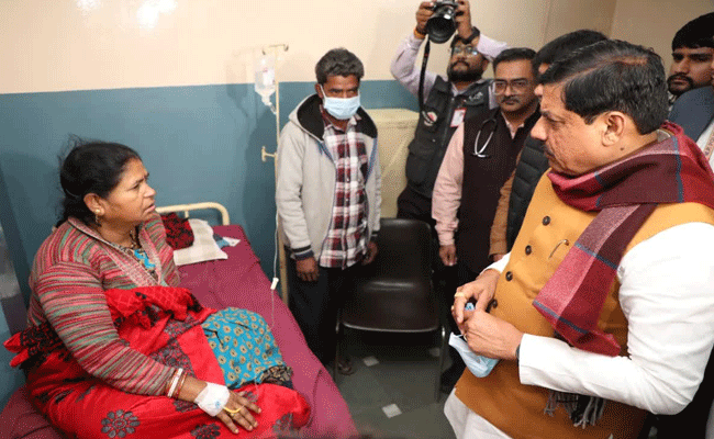 मुख्यमंत्री डॉ. यादव ने इन्दौर में दूषित जल आपूर्ति से संक्रमण को लिया गंभीरता से मुख्यमंत्री डॉ. यादव ने इन्दौर में दूषित जल आपूर्ति से संक्रमण को लिया गंभीरता से