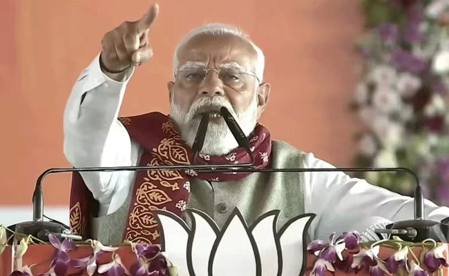 सिंगूर में बोले पीएम मोदी- टीएमसी के जंगल राज का अंत और सुशासन की स्थापना होना जरूरी