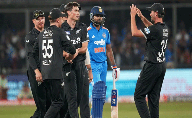 न्यूजीलैंड ने इंदौर वनडे में 41 रन से जीता, पहली बार भारत की धरती पर जीती सीरीज