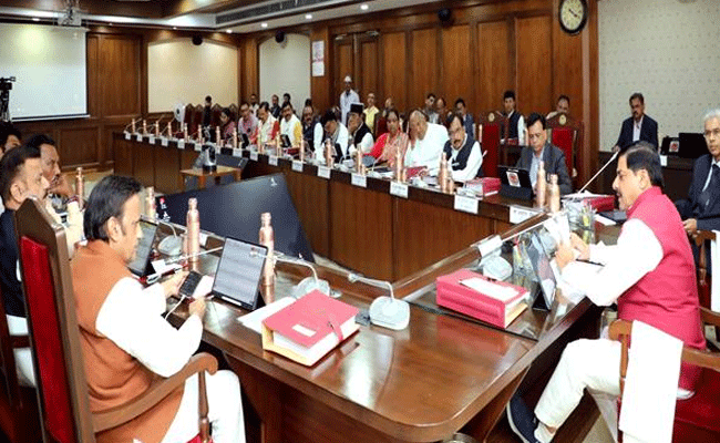 पंचमढ़ी नगर के नजूल क्षेत्र को पंचमढ़ी अभयारण्य क्षेत्र से बाहर कर राजस्व नजूल घोषित करने की स्वीकृति