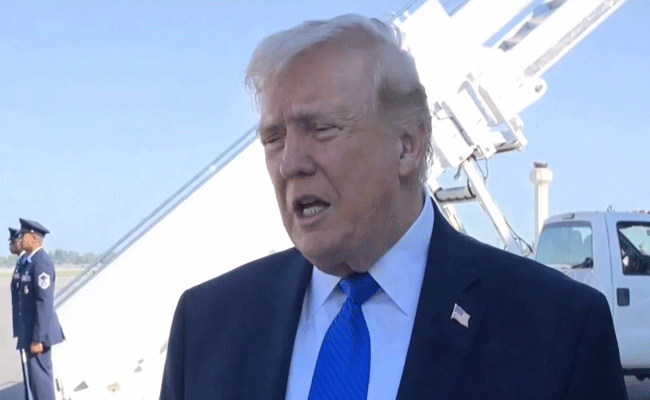 अमेरिका अब तुम्हारी मदद के लिए नहीं आएगा, होर्मुज जाओ तेल लो, ब्रिटेन पर भड़के ट्रंप अमेरिका अब तुम्हारी मदद के लिए नहीं आएगा, होर्मुज जाओ तेल लो, ब्रिटेन पर भड़के ट्रंप