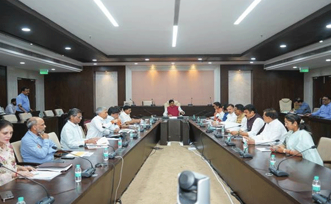 सिंहस्थ:2028 के लिए प्रस्तावित सभी कार्य वर्ष 2027 की दीपावली तक आवश्यक रूप से किए जाएं पूर्ण : मुख्यमंत्री डॉ. यादव