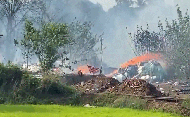 केरलम में पटाखा गोदाम में भीषण विस्फोट, 13 से अधिक लोगों की मौत