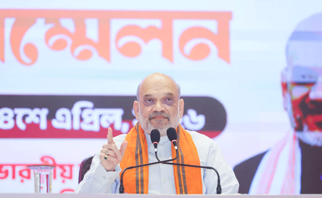 अमित शाह ने कोलकाता में की प्रेस कांफ्रेंस, बोले- दीदी जाने वाली है, बीजेपी पहले चरण की 152 में से 110 सीटें जीतेगी