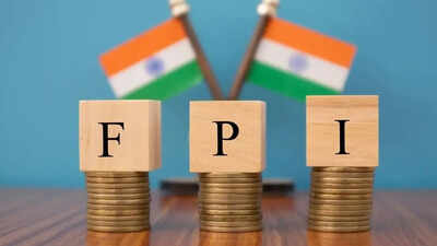 Net FPI outflows cross ‘2 lakh crore, top FY25 record within 5 months