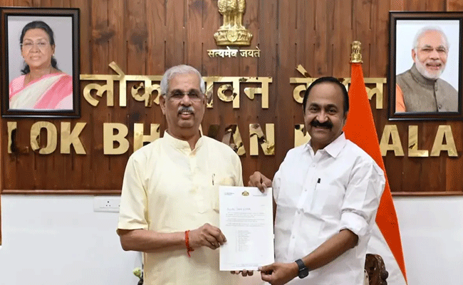 केरलम में नई सरकार के गठन की तैयारी, कल सुबह 10 बजे सीएम पद की शपथ लेंगे वीडी सतीशन